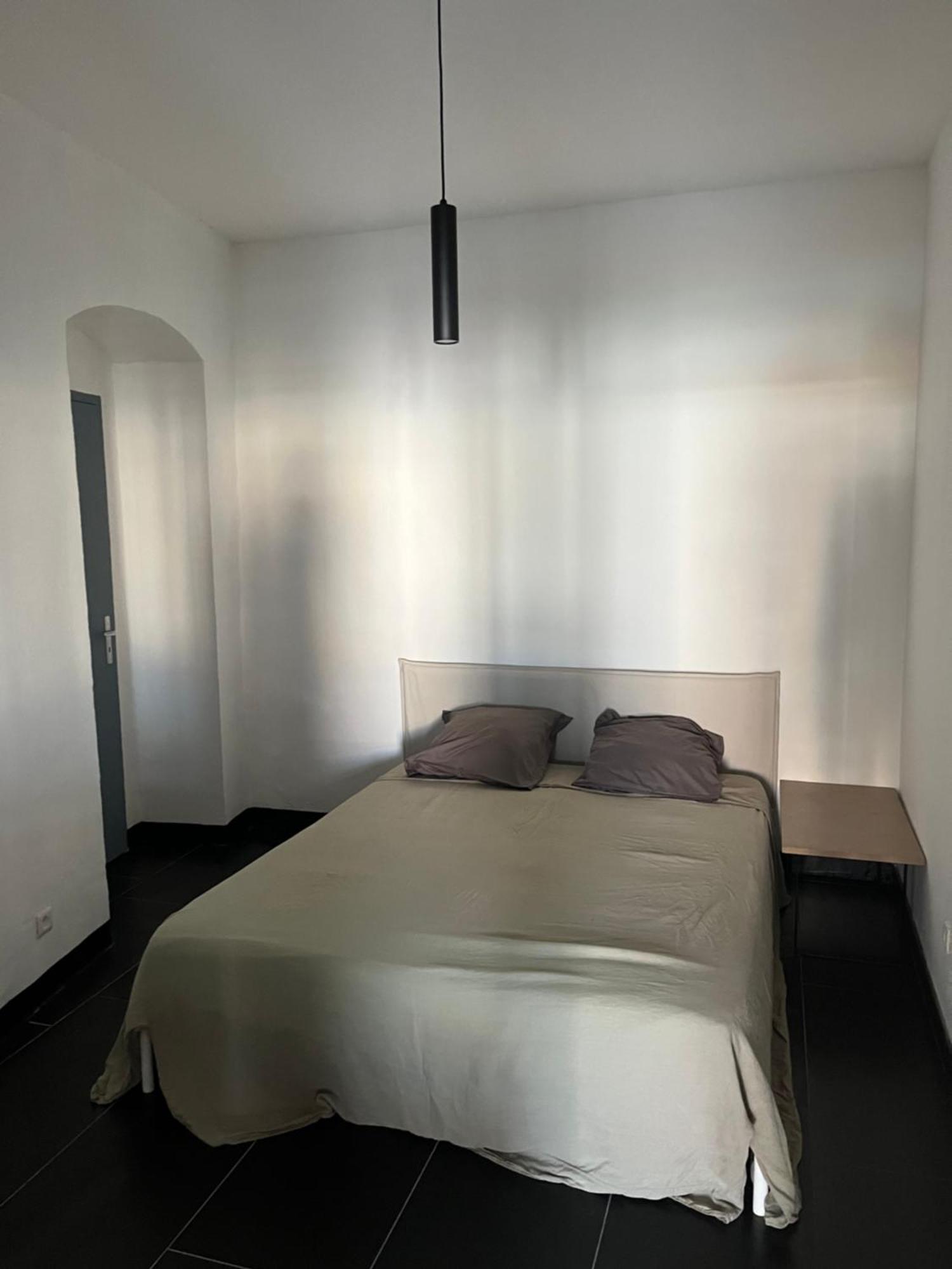 L'Appartement Sur Quai - En Face De La Criee 세테 외부 사진